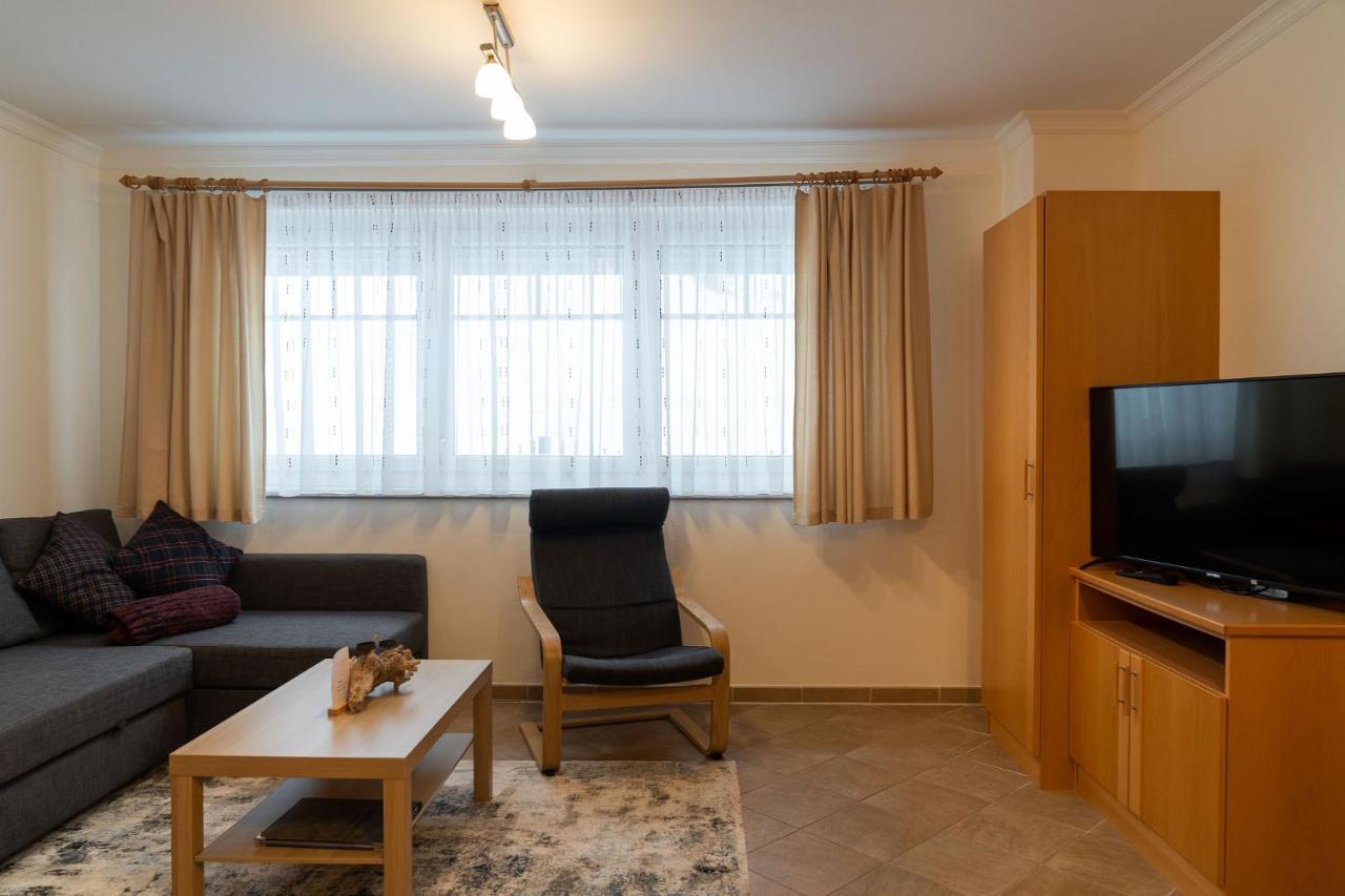 Vive Diem Haus im Ennstal Exterior photo