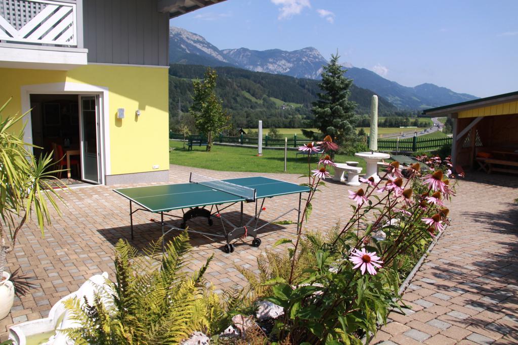 Vive Diem Haus im Ennstal Exterior photo